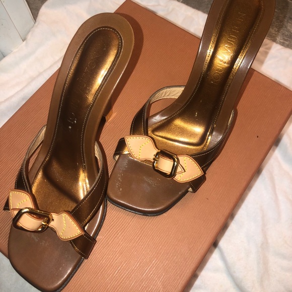 Authentic Vintage Louis Vuitton wedge sandals 👡 - Picture 2 of 6